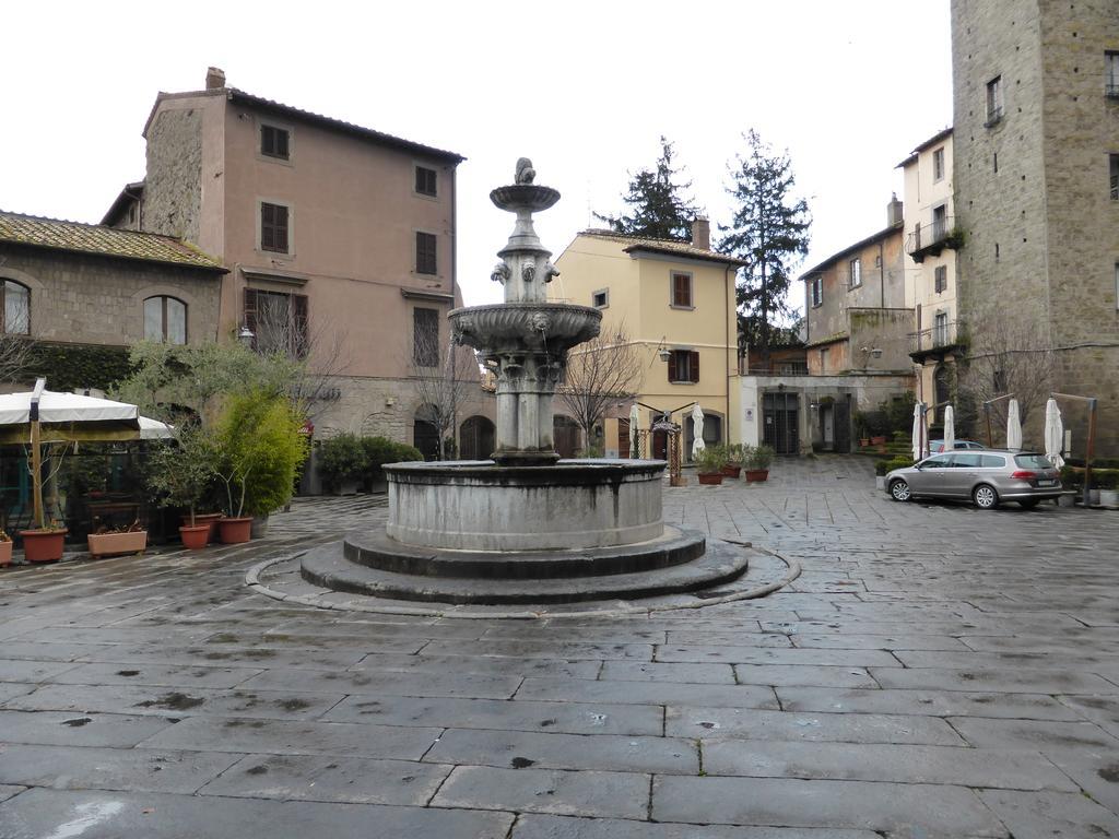 A Priori Guest House Viterbo Bagian luar foto