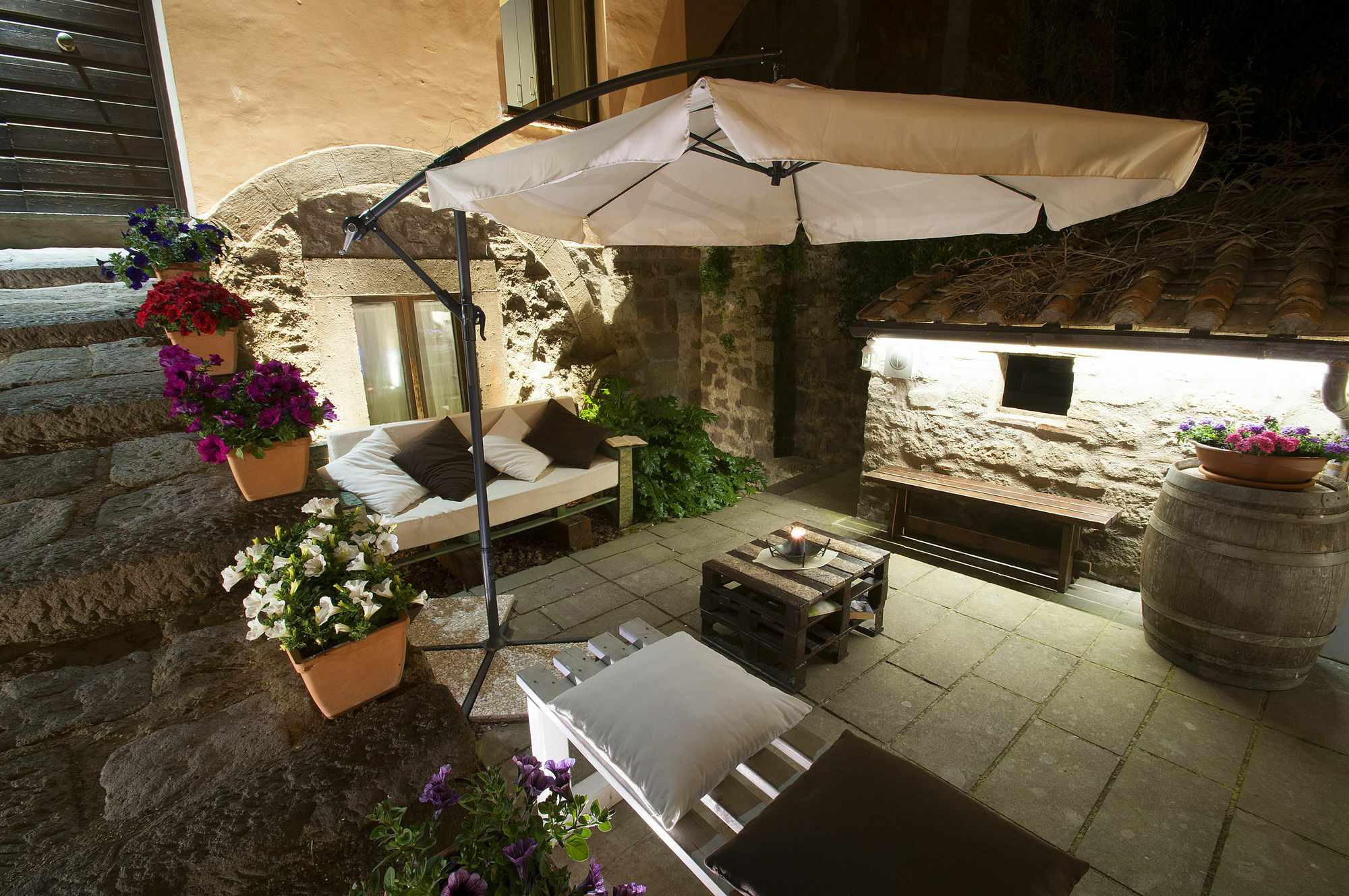 A Priori Guest House Viterbo Bagian luar foto